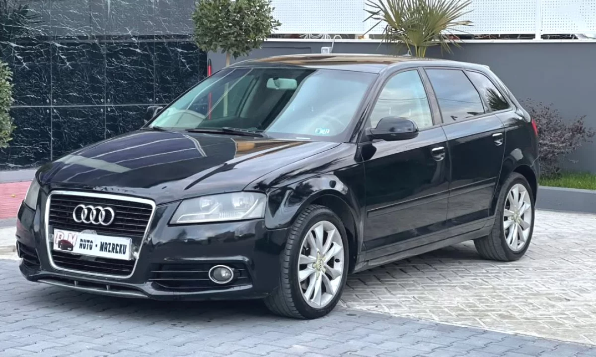 Makina ne shitje ne Tirane, Audi, 2012 Diesel,Kambio Automatik Pagesa 5,900  Euro.