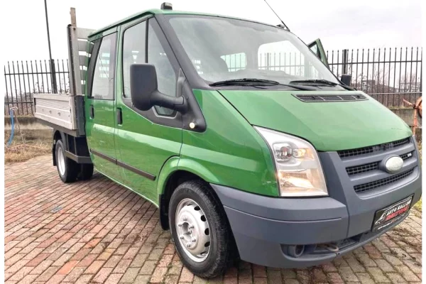 Makina ne shitje ne Tirane - 5,999 Euro