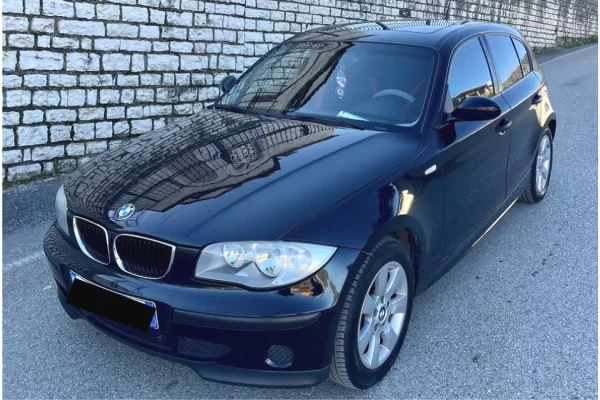 Makina ne shitje ne Tirane - 2,500 Euro