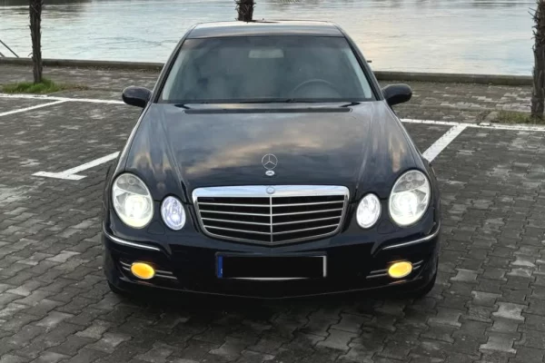 Makina ne shitje ne Tirane - 5,200 Euro