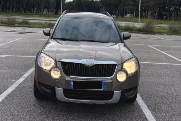 Makina ne shitje ne Tirane - 4,999 Euro