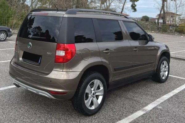 Makina ne shitje ne Tirane - 4,999 Euro