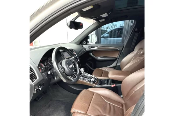 Cars for sale in Tirana - 15,900 Euro