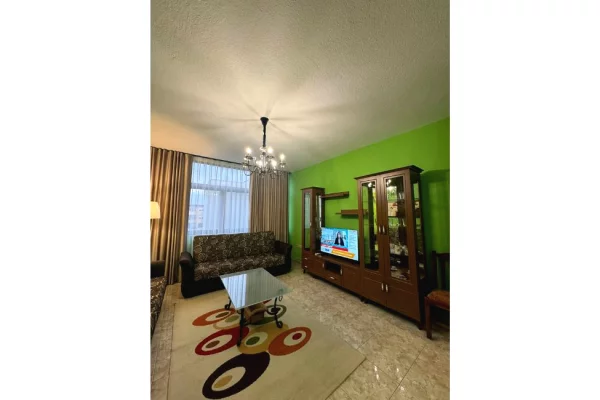 Shtepi me qera 1+1 ne Tirane - 45,000 Leke