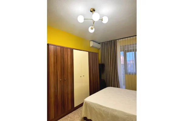 Shtepi me qera 1+1 ne Tirane - 45,000 Leke