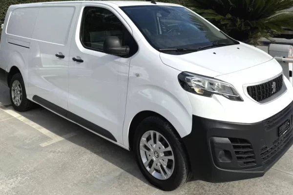 Cars for sale in Tirana - 13,500 Euro