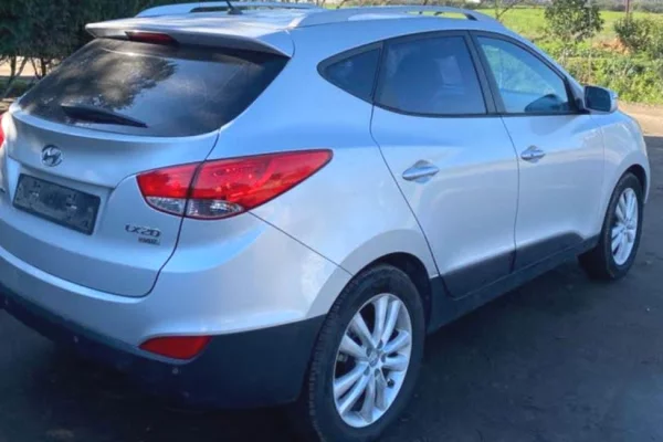 Cars for sale in Tirana - 6,900 Euro