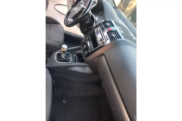 Cars for sale in Tirana - 3,300 Euro