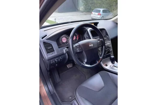 Cars for sale in Tirana - 8,500 Euro