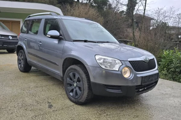 Cars for sale in Tirana - 5,300 Euro