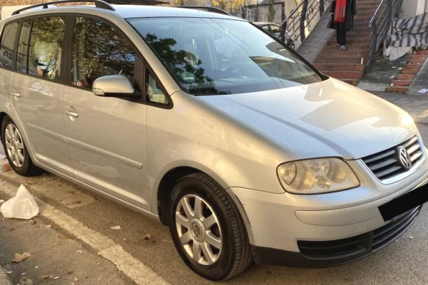 Cars for sale in Tirana - 2,900 Euro