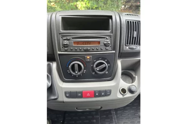 Makina ne shitje ne Tirane - 7,900 Euro