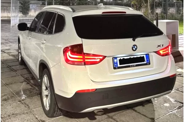 Makina ne shitje ne Tirane - 8,300 Euro