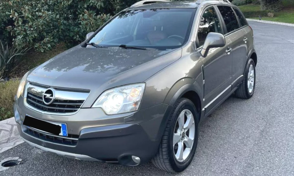 Makina ne shitje ne Tirane, Opel, 2007 Diesel,Kambio Automatik Pagesa 5,500  Euro.