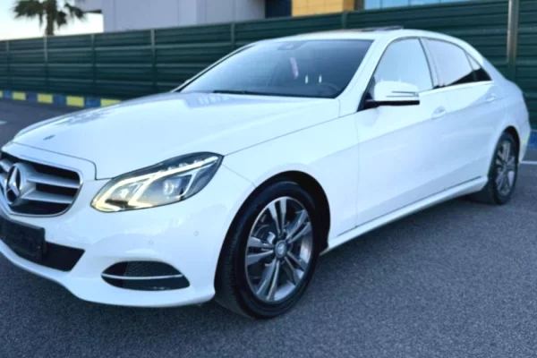 Makina ne shitje ne Tirane - 11,800 Euro