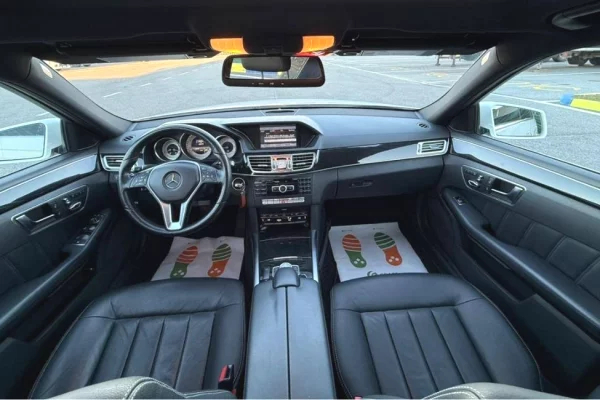 Makina ne shitje ne Tirane - 11,800 Euro