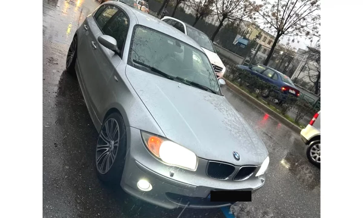 Makina ne shitje ne Tirane, BMW, 2005 Diesel,Kambio Manual Pagesa 2,990  Euro.