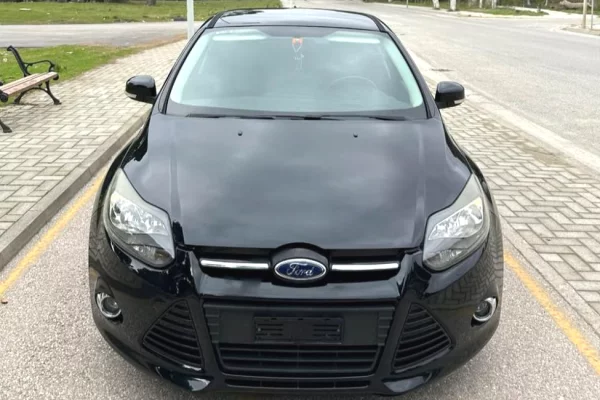 Makina ne shitje ne Tirane - 4,400 Euro