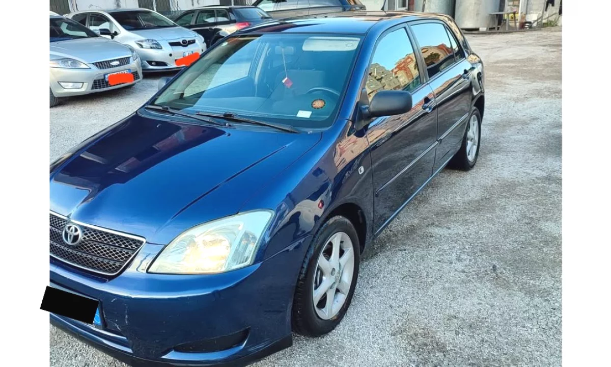 Makina ne shitje ne Tirane, Toyota, 2006 Diesel,Kambio Manual Pagesa 3,300  Euro.