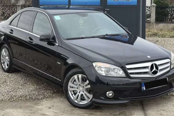 Cars for sale in Pristina - 10,700 Euro