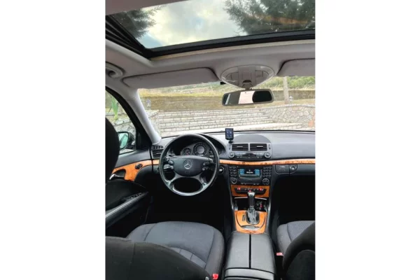 Cars for sale in Pogradec, Mercedes-Benz, 2007 Diesel,Kambio Automatik Payment 6,500  Euro.