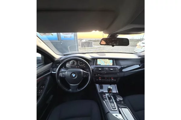 Makina ne shitje ne Prishtine, BMW, 2015 Diesel,Kambio Automatik Pagesa 16,500  Euro.