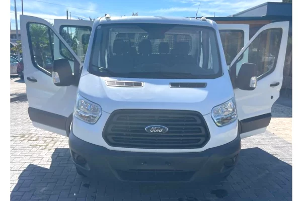 Makina ne shitje ne Tirane - 14,000 Euro