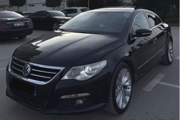 Makina ne shitje ne Tirane - 5,300 Euro