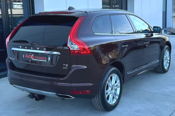 Makina ne shitje ne Tirane - 10,000 Euro