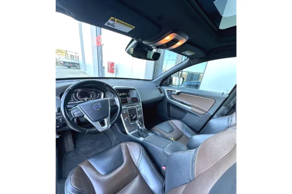 Makina ne shitje ne Tirane - 10,000 Euro