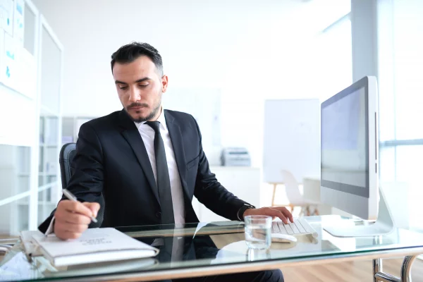 Njoftime Pune per Drejtor ne Tirane