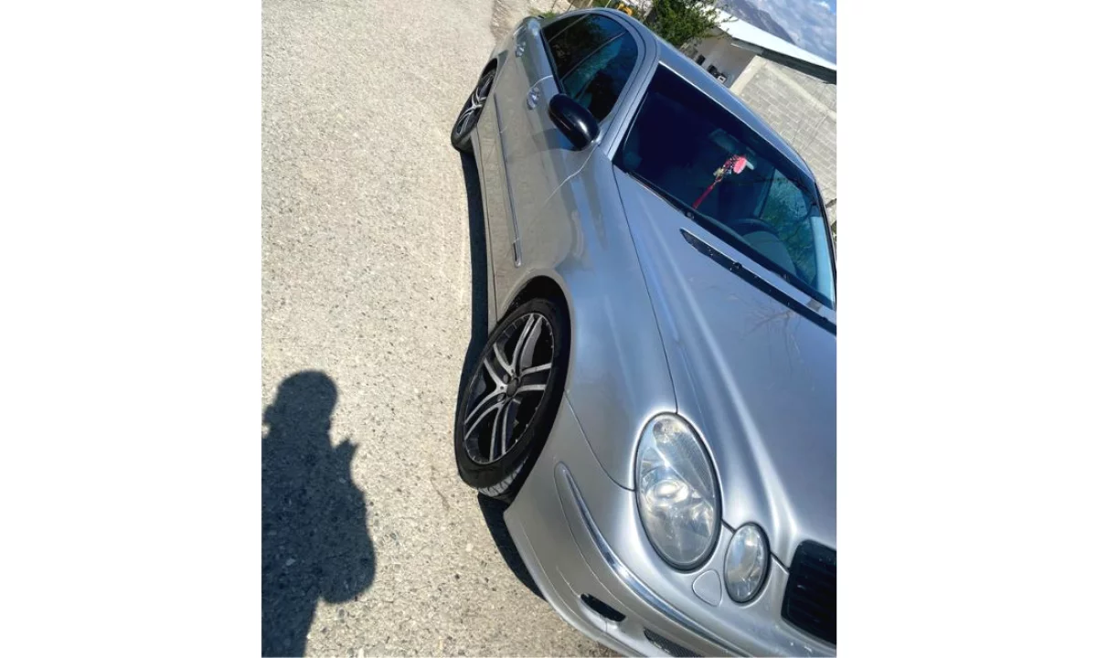Cars for sale in Elbasan, Mercedes-Benz, 2005 Diesel,Kambio Automatik Payment 3,400  Euro.