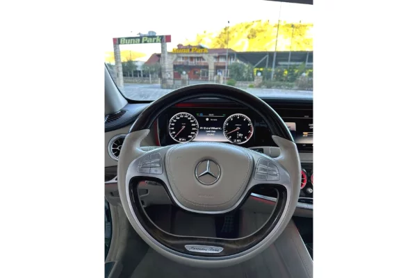 Makina ne shitje ne Tirane - 20,000 Euro