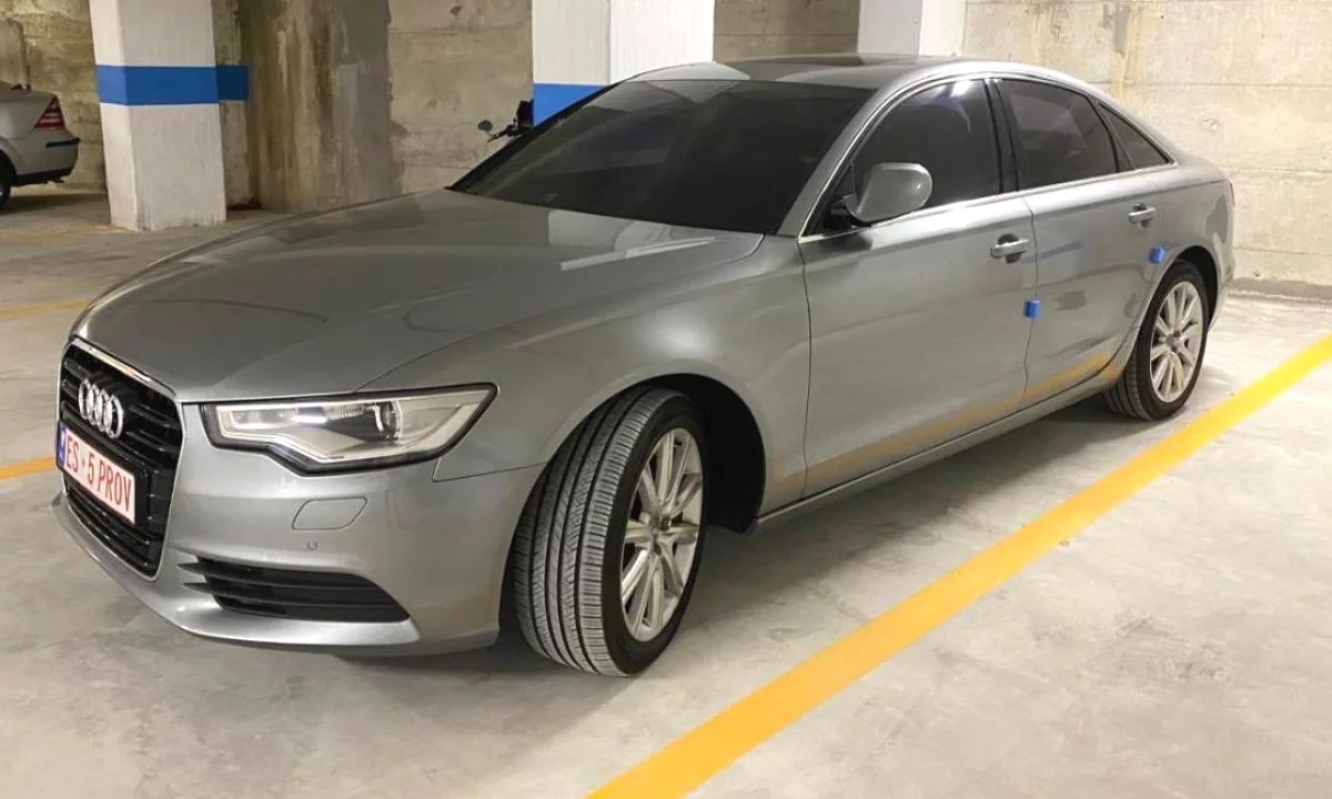 Makina ne shitje ne Tirane, Audi, 2013 gasoline-gas,Kambio Automatik Pagesa 9,800  Euro.