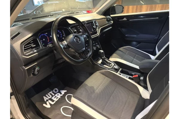 Makina ne shitje ne Tirane - 18,900 Euro