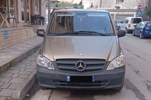 Makina ne shitje ne Vlore - 11,700 Euro