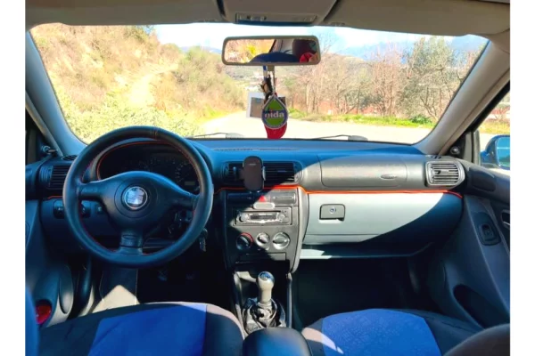 Cars for sale in Elbasan, Seat, 2001 gasoline-gas,Kambio Manual Payment 1,700  Euro.