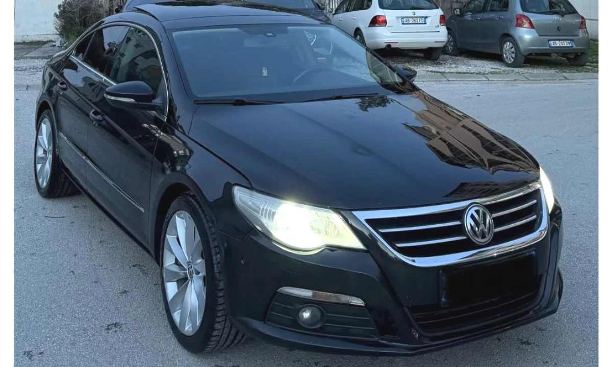 Makina ne shitje ne Fier, Volkswagen, 2010 Diesel,Kambio Automatik Pagesa 5,390  Euro.