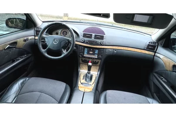 Makina ne shitje ne Tirane - 4,900 Euro