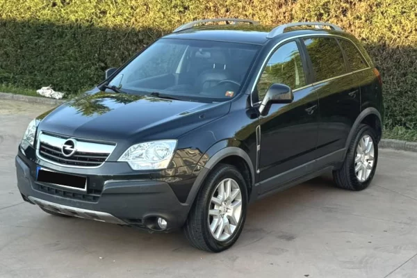 Makina ne shitje ne Tirane - 4,200 Euro