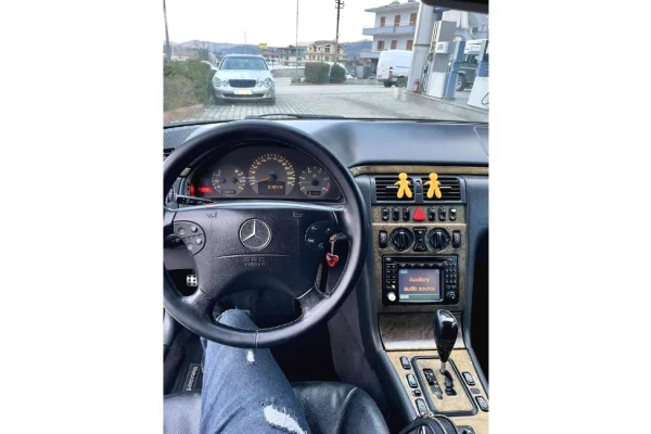 Makina ne shitje ne Tirane - 3,999 Euro