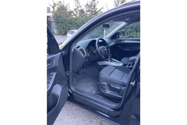 Makina ne shitje ne Tirane - 10,200 Euro