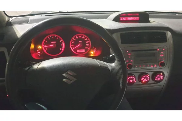 Makina ne shitje ne Tirane - 2,800 Euro