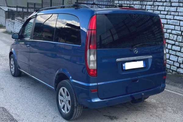 Makina ne shitje ne Tirane - 7,300 Euro