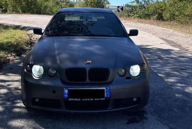 Makina ne shitje ne Tirane - 2,500 Euro