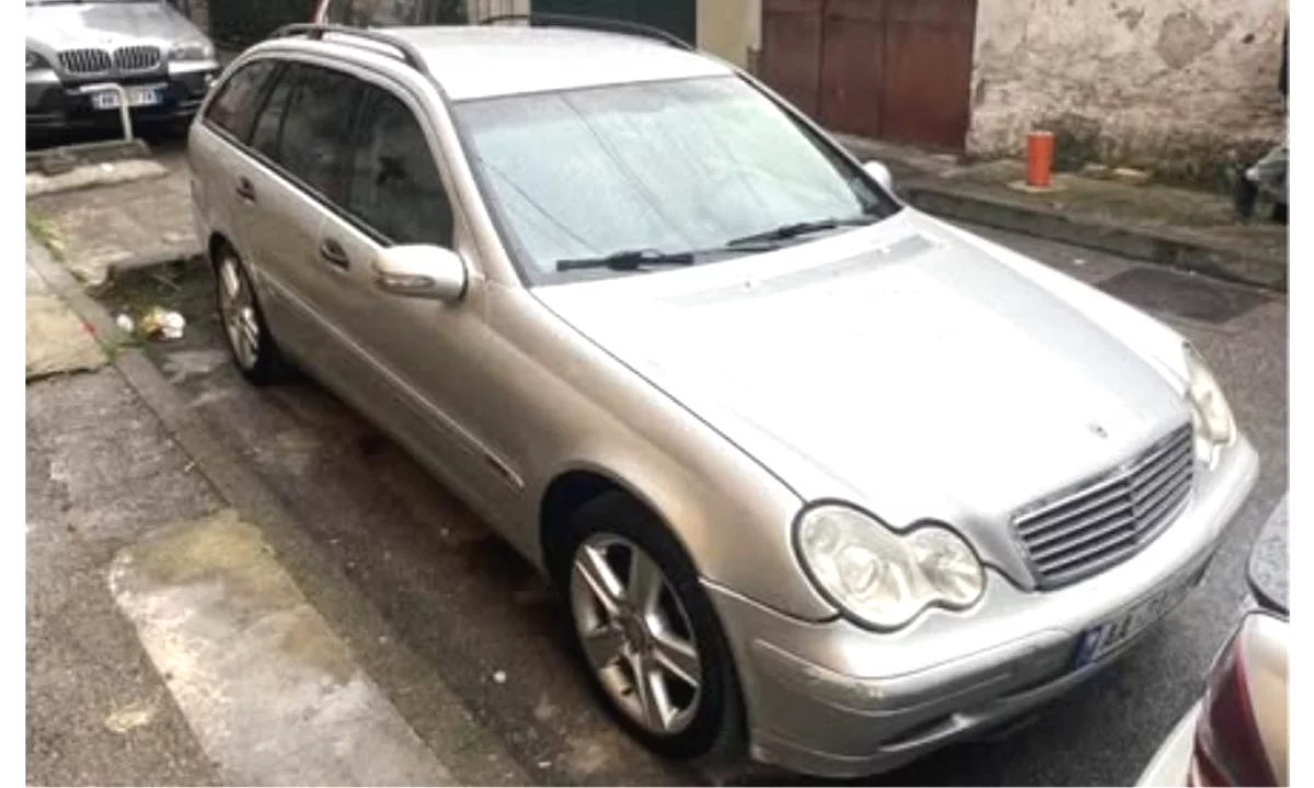 Makina ne shitje ne Elbasan, Mercedes-Benz, 2006 Diesel,Kambio Automatik Pagesa 2,500  Euro.