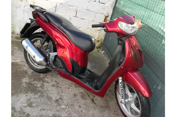 Motorcycles for sale  in Tirana - 1,000 Euro