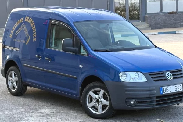 Cars for sale in Pristina - 3,900 Euro