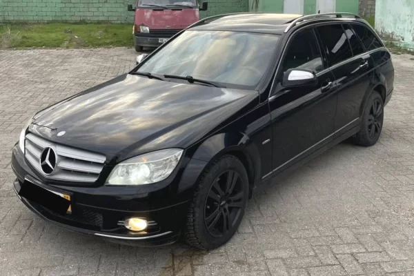 Cars for sale in Tirana - 4,400 Euro