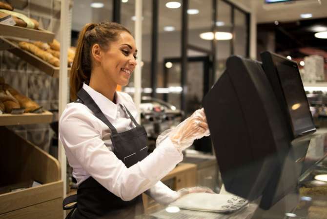 Njoftime Pune per Punonjëse Banaku ne Tirane